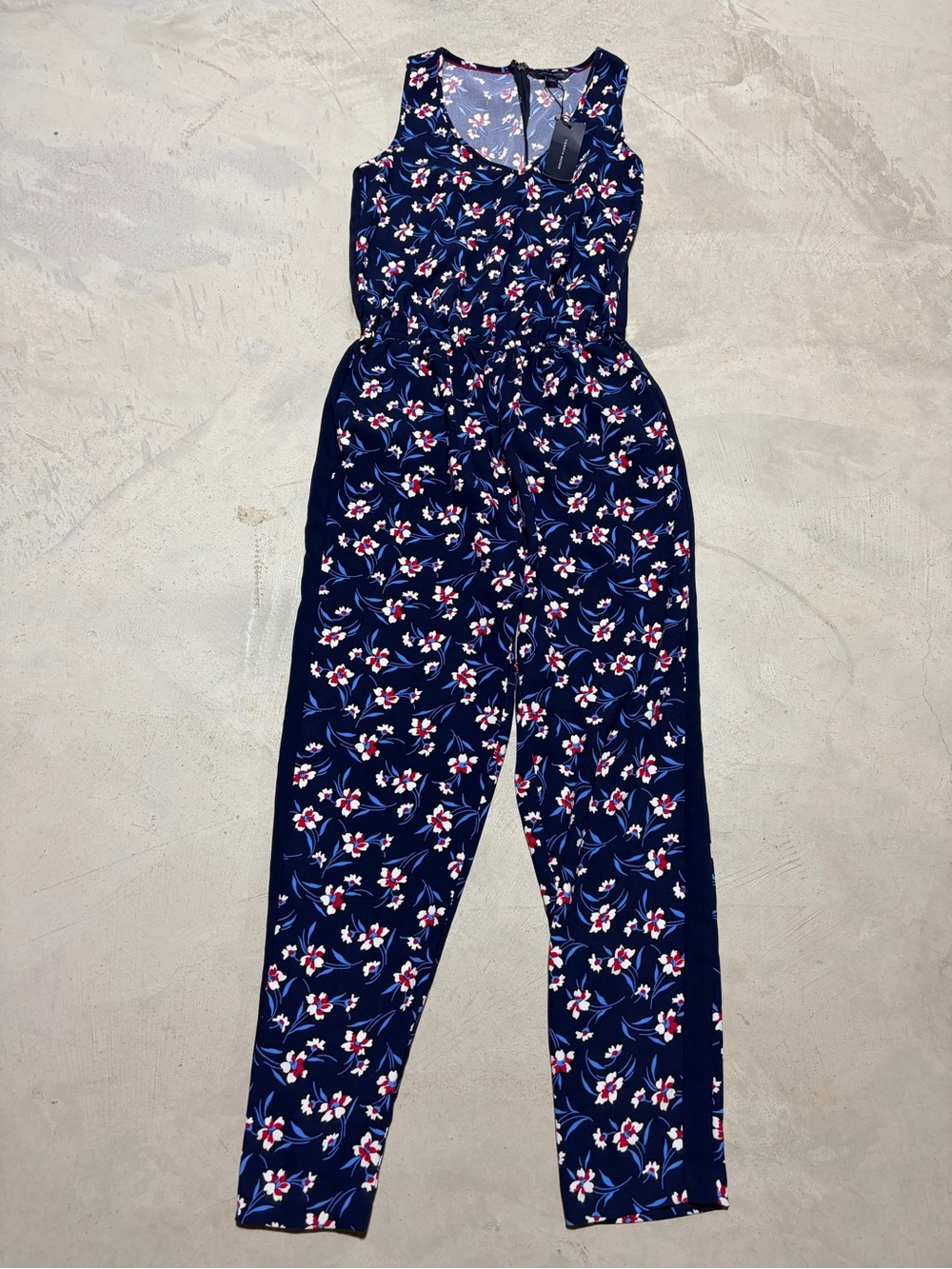 Tommy Hilfiger NWT blue red white floral jumpsuit 4 MSRP$100